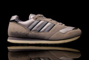 adidas Quasar